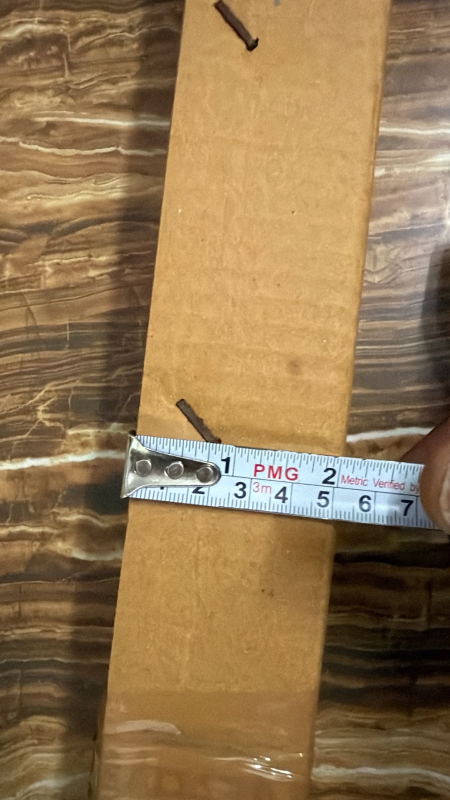 No-Drill Adjustable Blinds